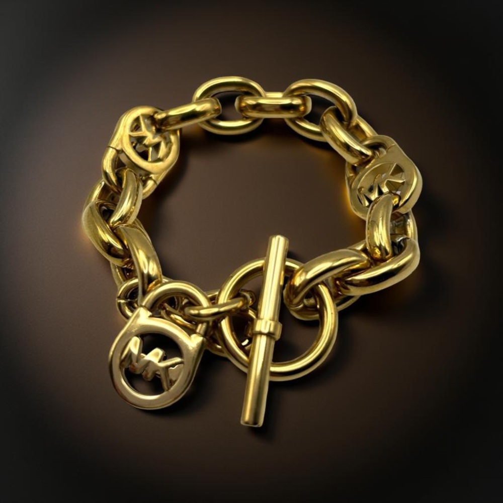 Michael Kors Chunky Gold Link Padlock Logo Toggle Bracelet – 7.5”